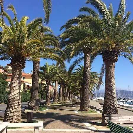 Feriehus Casa Anna Le Grazie (Liguria)